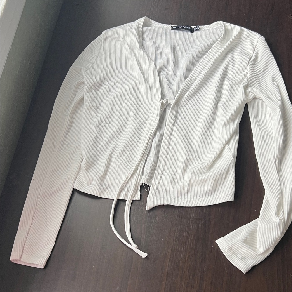PrettyLittleThing White Ribbed Tie-Front Blouse